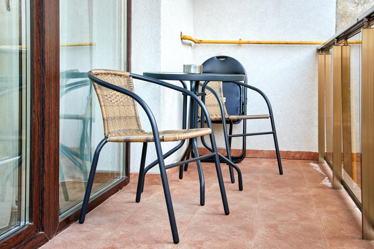 Nuuc Aparthotel Κλουζ-Ναπόκα Εξωτερικό φωτογραφία