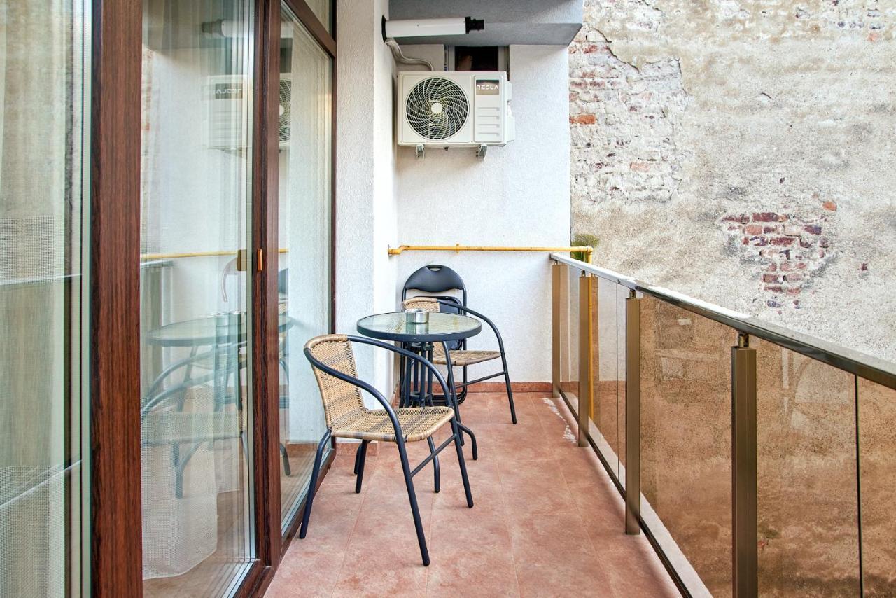 Nuuc Aparthotel Κλουζ-Ναπόκα Εξωτερικό φωτογραφία